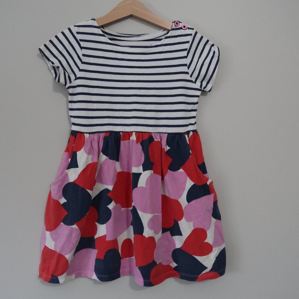 Mini Boden Girls Heart Twirl Dress Size 5/6 Valentine's Day